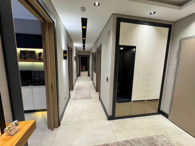 YAŞAMKENT’TE RE/MAX MİD’DEN 200 M² | 50 M² TERASLI | SOSYAL DONATILI 3+1