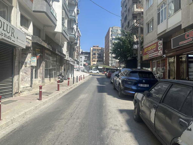 İZMİRPARK VE EGEPOL HASTANESİ YAKINI FERAH BAKIMLI DAİRE