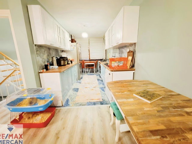 DARICA SİTE İÇİ GENİŞ TERASLI  SATILIK VİLLA