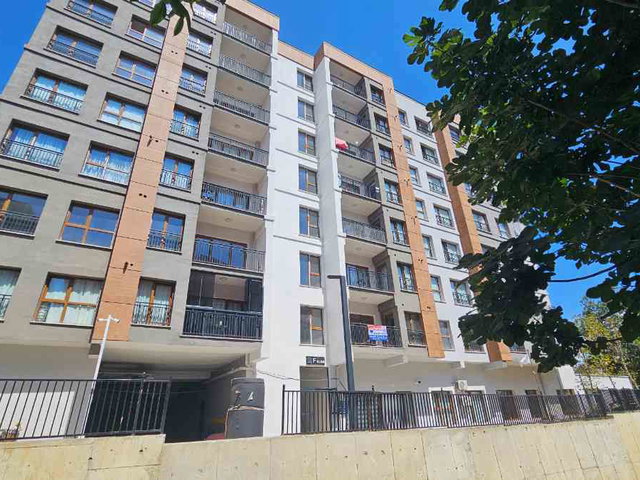 KAĞITHANE MERKEZ MAH TOKİ HİZMET SİTESİ SATILIK 88 M2  2+1 DAİRE EBEVEYN BANYOLU