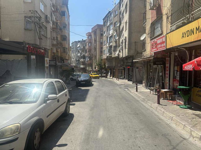 İZMİRPARK VE EGEPOL HASTANESİ YAKINI FERAH BAKIMLI DAİRE