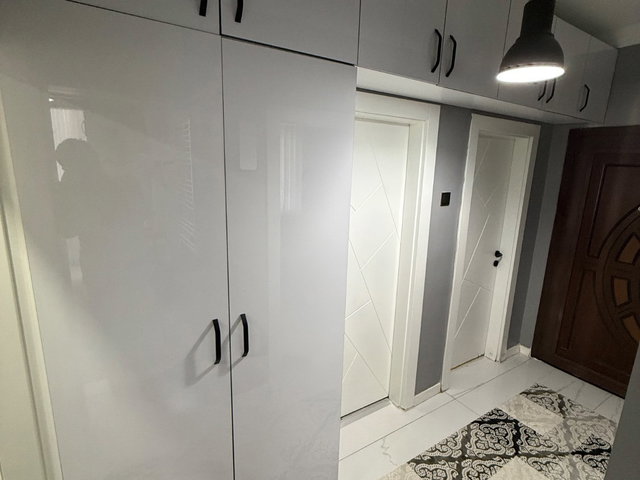 BALKIRAZ MAH. USLU CAD. ÜZERI FULL YAPILI ARA KAT 3+1