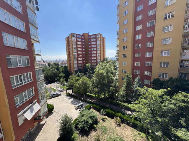 DEMETEVLER MAHALLESİ HAVACILAR SİTESİ KİRALIK 3+1 DAİRE
