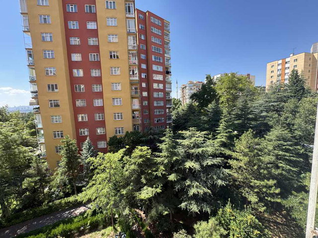 DEMETEVLER MAHALLESİ HAVACILAR SİTESİ KİRALIK 3+1 DAİRE