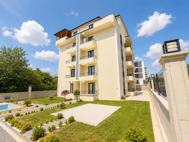 KARTEPE FSM'DE BUTİK SİTEDE SATILIK LÜKS 3+1 DUBLEKS DAİRE