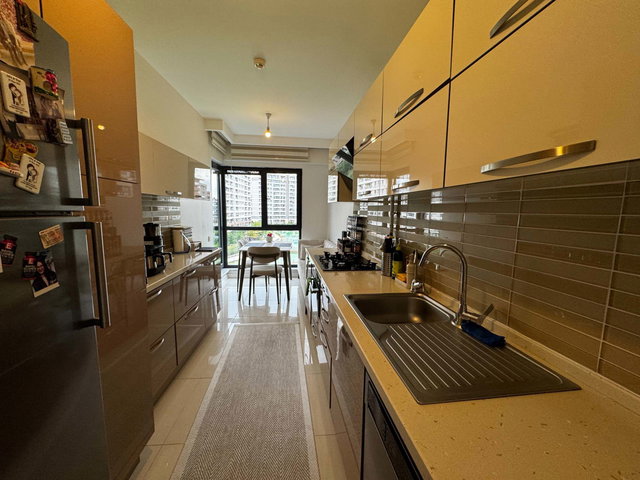 SİNPAŞ LİVA SATIŞ OFİSİ REMAX PROF SEZAİ T. SATILIK 2+1 GÖL MANZARALI