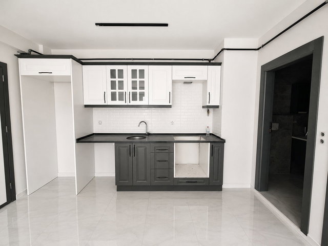 KARTEPE FSM'DE HAVUZLU GÜVENLİKLİ SİTEDE 1+1 SATILIK DAİRE
