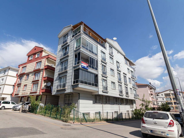 ETİMESGUT 30 AĞUSTOS MAH.’DE 3+1 YAPILI ÇIFT BANYOLU SATILIK DAIRE