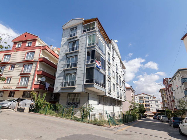 ETİMESGUT 30 AĞUSTOS MAH.’DE 3+1 YAPILI ÇIFT BANYOLU SATILIK DAIRE