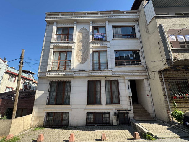 EYÜP RAMİ YENİ MH. 220M² 6+2 DUBLEKS DÖRT BANYO WC, ÇİFT GİRİŞ EBEVEYN BANYOWC 3 KLİMA ÇİFT MUTFAK