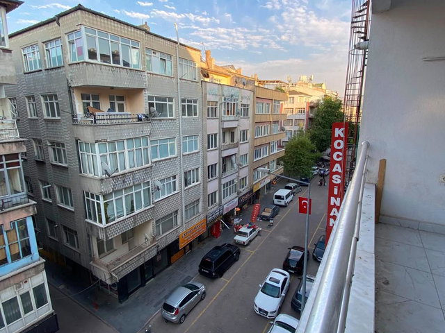 KAYSERİ KOCASİNAN’DA 4+1 | 160 M² BRÜT | DOĞU CEPHELİ, BALKONLU, BOŞ KİRALIK DAİRE OFIS