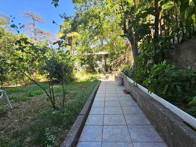 REMAX ANI 'DAN ÜSKÜDAR BEYLERBEYİ KORU ’DA BAHÇE KATI 2+1 KİRALIK DAİRE