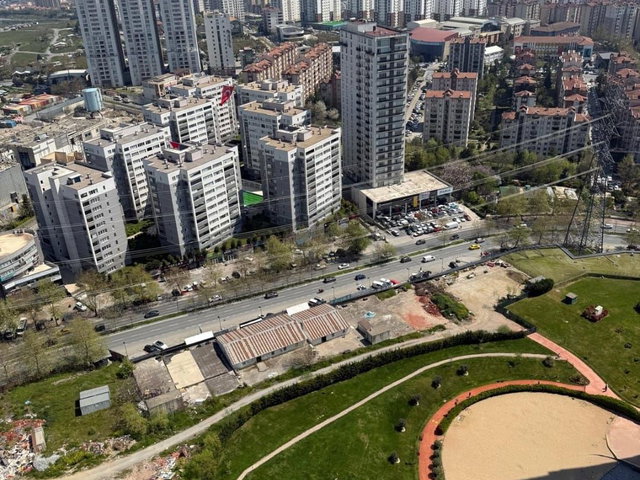 KOZA PARK SEDEF BLOK'TA YÜKSEK KAT MANZARALI 1+1 AYSUN YAVUZ'DAN