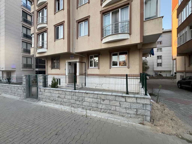 ÇORLU NUSRATİYE’DE NEFES PARK YANI SATILIK EŞYALI 2+1