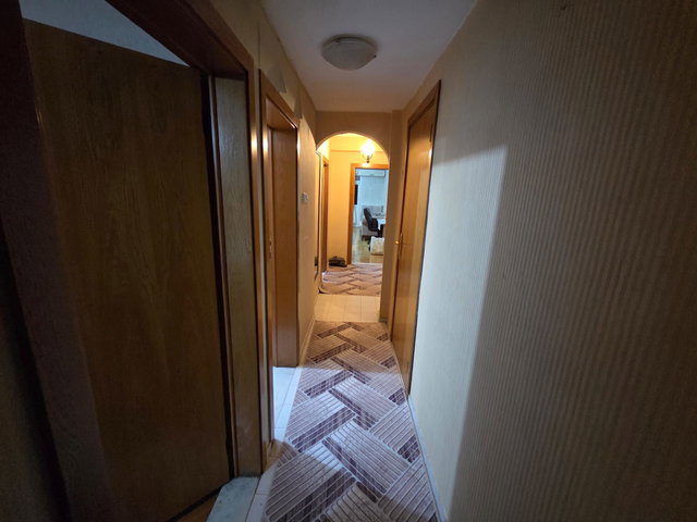ÜNİVERSİTE YAKINI ARA KAT EŞYALI KİRALIK DAİRE