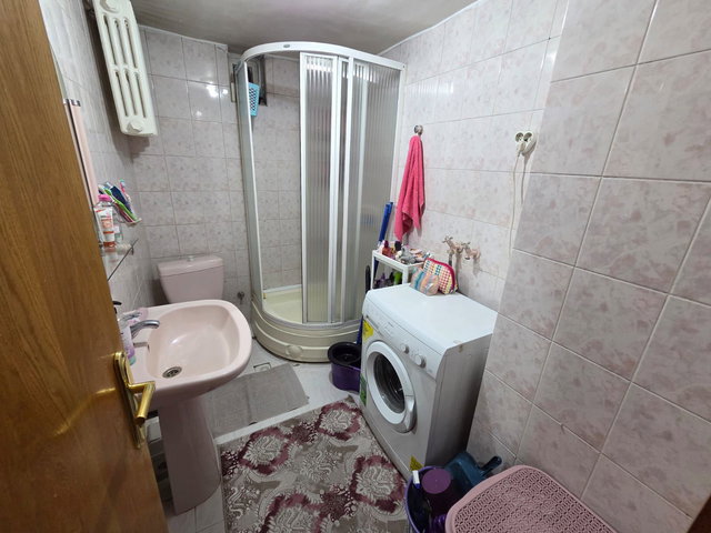 ÜNİVERSİTE YAKINI ARA KAT EŞYALI KİRALIK DAİRE