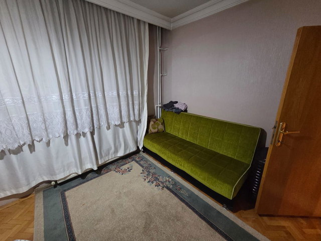 ÜNİVERSİTE YAKINI ARA KAT EŞYALI KİRALIK DAİRE