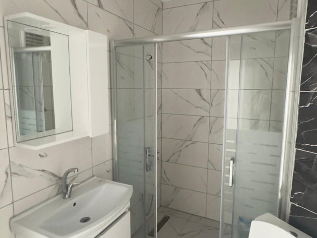 REMAX KANYON ÇARŞI İÇİ MERKEZİ KONUMDA SIFIR SATILIK 2+1 DAİRE