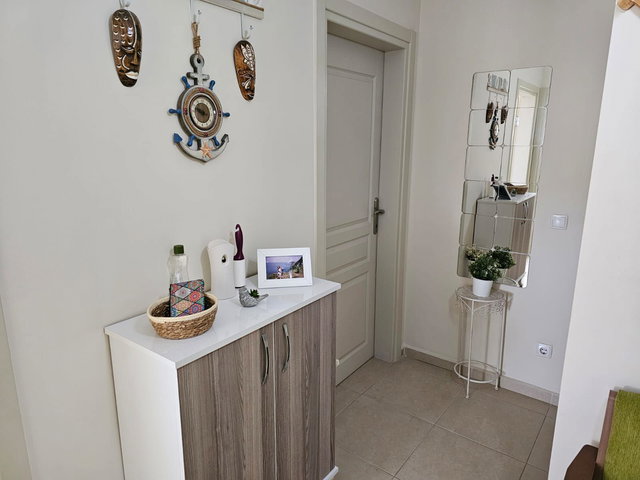 KUŞADASI KADINLAR DENİZİ EŞYALI 2+1 KİRALIK DAİRE | BALKONLU, ÇİFT CEPHE, BOŞ