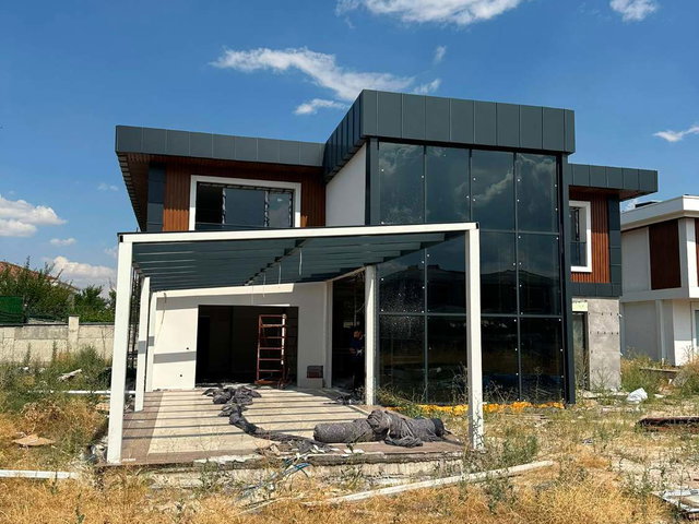 ERENKÖY MİLLET BAHCESİ KARŞISI ULTRA LÜX VİLLA