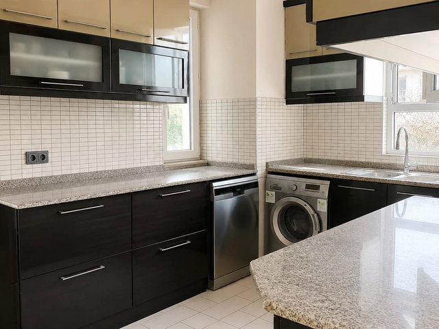 MEYDANKAVAĞI MAHALLESİ 145 M² 3+1 SATILIK DAİRE