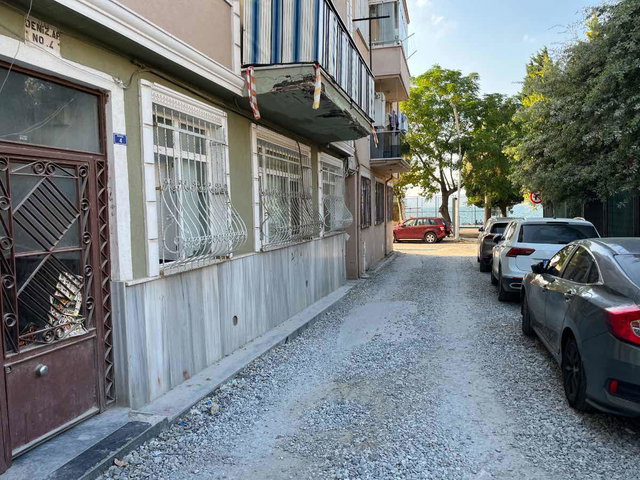 REMAX KANYON KARAMÜRSEL SAHİLDE EŞYALI KİRALIK DAİRE