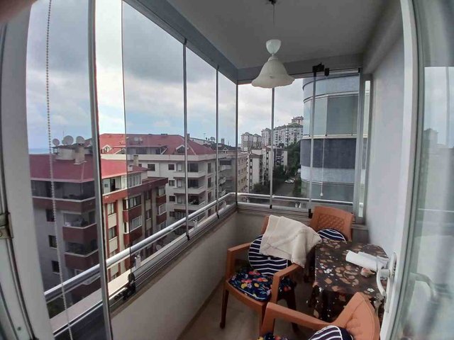 TRABZON BEŞİRLİ KALEPARK SİTESİ'NDE SATILIK DENİZ MANZARALI, GENİŞ VE MASRAFSIZ 3+1 DAİRE