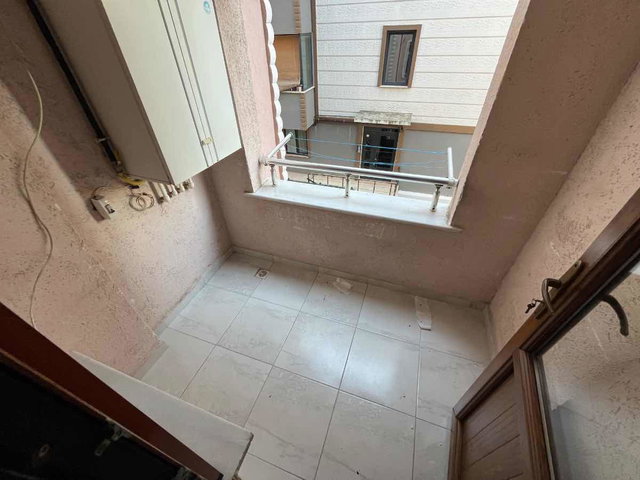 REMAX KANYON İZNİK YOLU MEVKİİ KİRALIK ARAKAT DAİRE