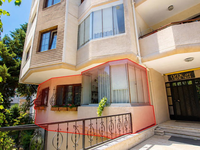 REMAX BEYAZ  HÜDAVENDİGAR’DA KENT PARK’A YAKIN, 3+1 GİRİŞ KAT, GÜNEY-BATI CEPHELİ 165 M² DAİRE