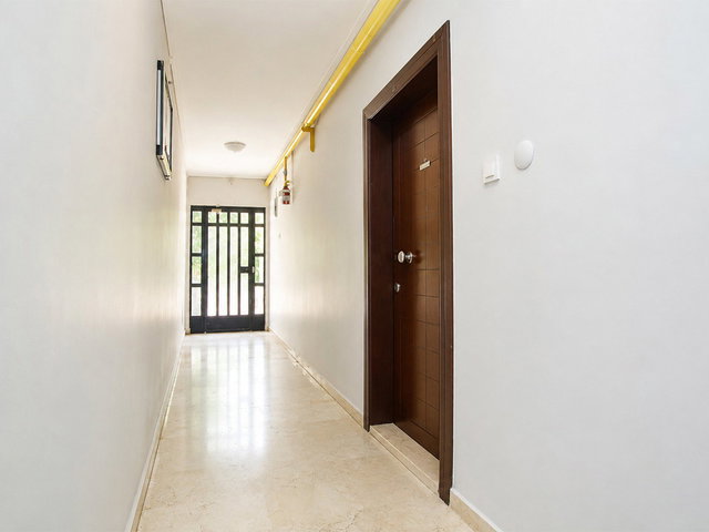 REMAX BEYAZ  HÜDAVENDİGAR’DA KENT PARK’A YAKIN, 3+1 GİRİŞ KAT, GÜNEY-BATI CEPHELİ 165 M² DAİRE
