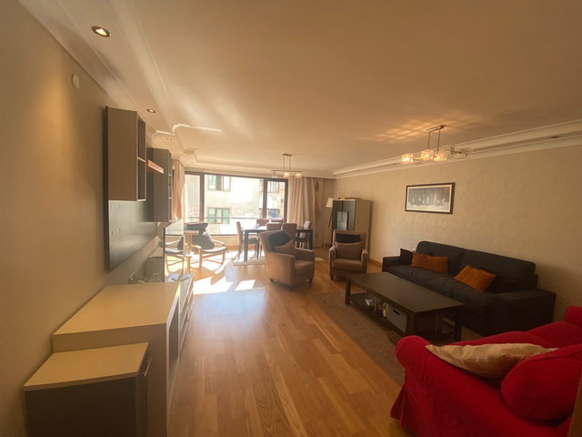 ÇANKAYA BİRLİK’TE GÜNEY-BATI CEPHELİ 3+1 | 125 M² NET | 2 BANYO | KREDİYE UYGUN