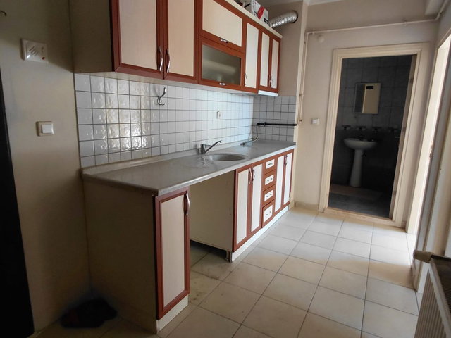 RE/MAX MOD'DAN SÜTLÜCE'DE KİRALIK 1+1 DAİRE