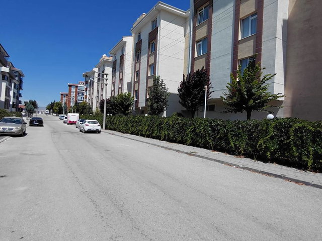 REMAX MOD'DAN BATIKENT DEMİREL VİZYON SİTESİ 3+1 SATILIK DAİRE