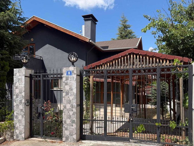 AKYURT YEŞİLKENT'TE 5+2 FIRSAT VİLLA