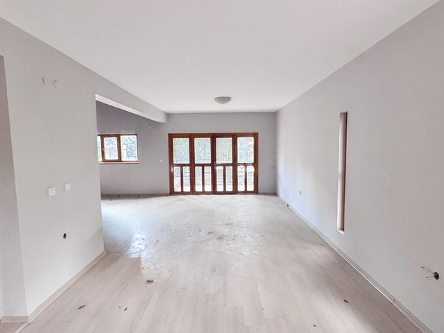 AKYURT YEŞİLKENT'TE 5+2 FIRSAT VİLLA