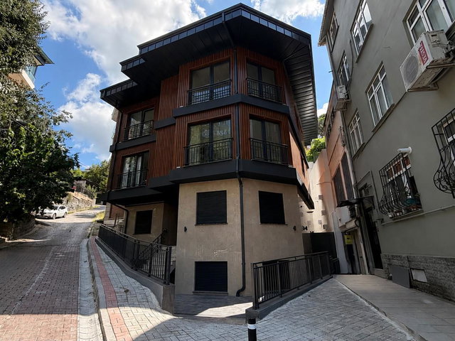 ORTAKÖY'DE PORTAKAL YOKUŞUNA YAKIN SIFIR | ÖZEL BAHÇELİ DAİRE