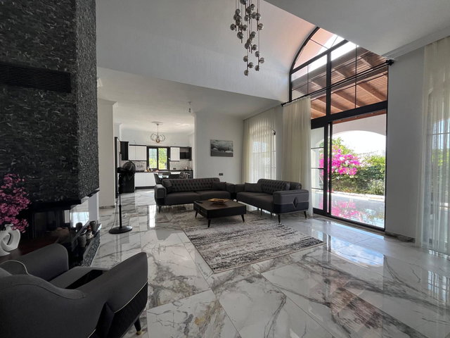 BODRUM YALIKAVAK’TA KİRALIK  EŞYALI 3+1 MÜSTAKİL VİLLA