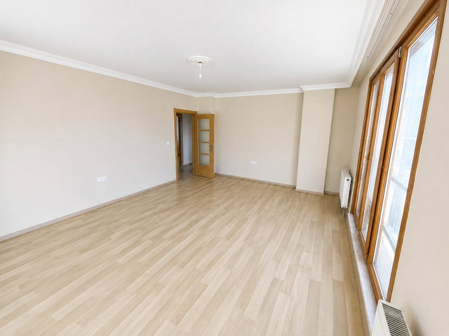 KARTAL HÜRRİYET MAHALLESİ 2+1 SATILIK DAİRE