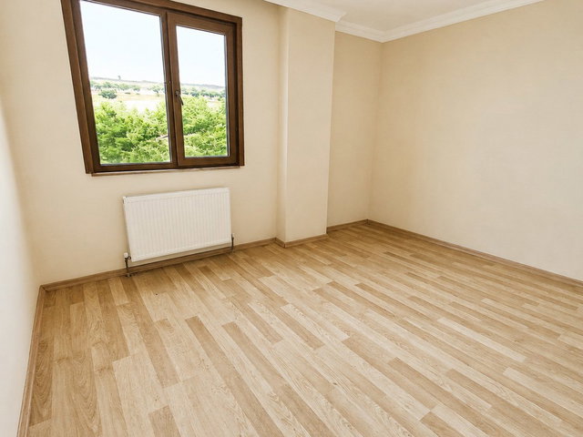 KARTAL HÜRRİYET MAHALLESİ 2+1 SATILIK DAİRE