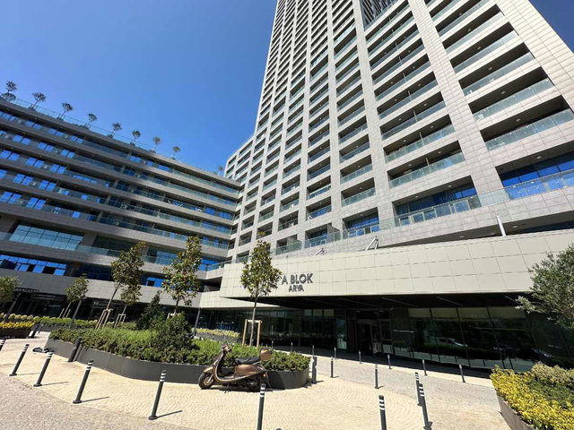 REMAX MASA ATAŞEHİR MODERN 1+1 KİRALIK BALKONLU 40.KAT DAİRE