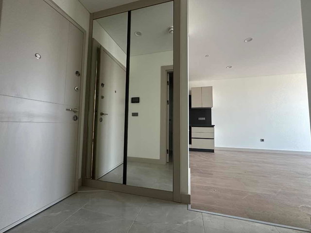 REMAX MASA ATAŞEHİR MODERN 1+1 KİRALIK BALKONLU 40.KAT DAİRE