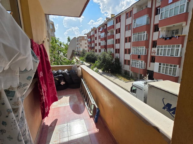 REMAX İLKE'DEN ŞÜKRÜPAŞA'DA 3+1 SATILIK DAİRE