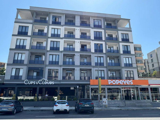 ÖZYEĞIN ÜNIVERSITESI YANI 1. ETAP KIRALIK 1+1