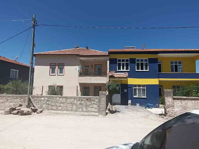 BATTALGAZİ KARAHAN MAHALLESİNDE SATILIK 2 KATLI MÜSTAKİL EV