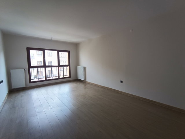 RE/MAX DEĞİŞİMDEN YEMİŞLİK TOKİ. 13. ETAP’TA KIRALIK 3+1 FIRSAT DAİRE