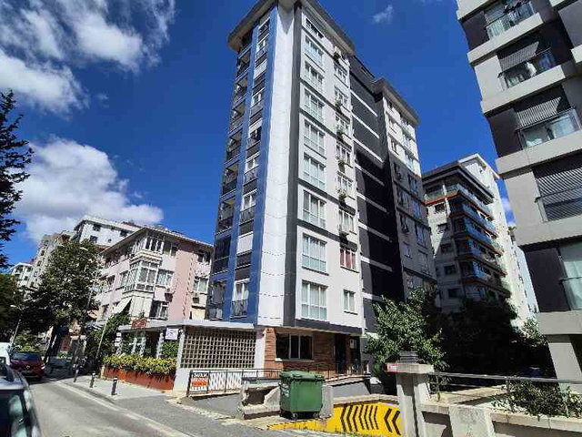 ÖZGÜRLÜK PARKI’NA, MARMARAYA,MİNİBÜS VE BAĞDAT CADDESİNE YÜRÜME MESAFESİNDE 3+1 DUBLEX DAİRE
