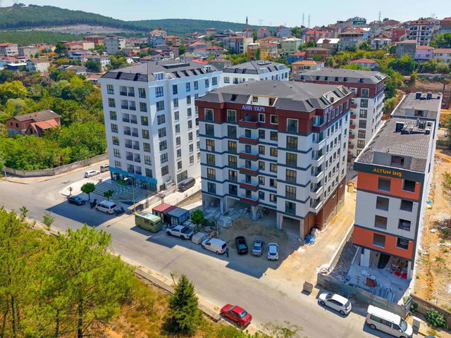 ORMAN MANZARALI SIFIR SİTE KONSEPTLİ 80 M2 NET 2+1 SATILIK DAİRE