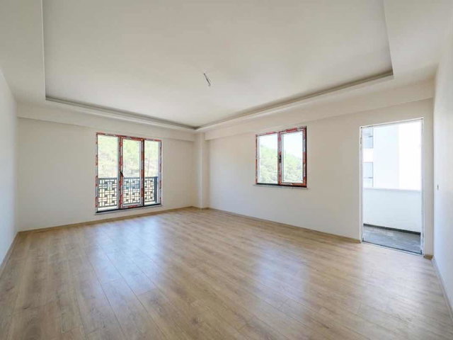 SİTE KONSEPTLİ 107 M2 AYRI MUTFAK ARA KATTA 3+1 SATILIK DAİRE