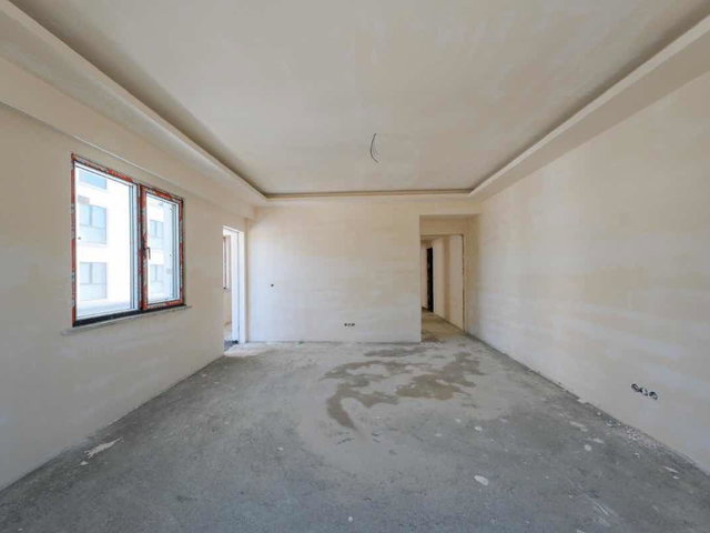 SİTE KONSEPTLİ 107 M2 AYRI MUTFAK ARA KATTA 3+1 SATILIK DAİRE