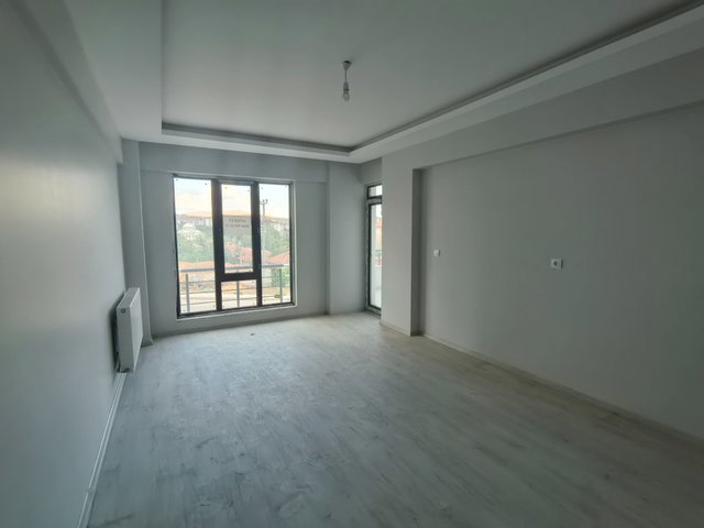 RE/MAX DEĞİŞİM'DEN  DOĞUKENT'TE  SATILIK  LÜKS  3+1  DAİRE
